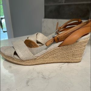 Coach Henley heels